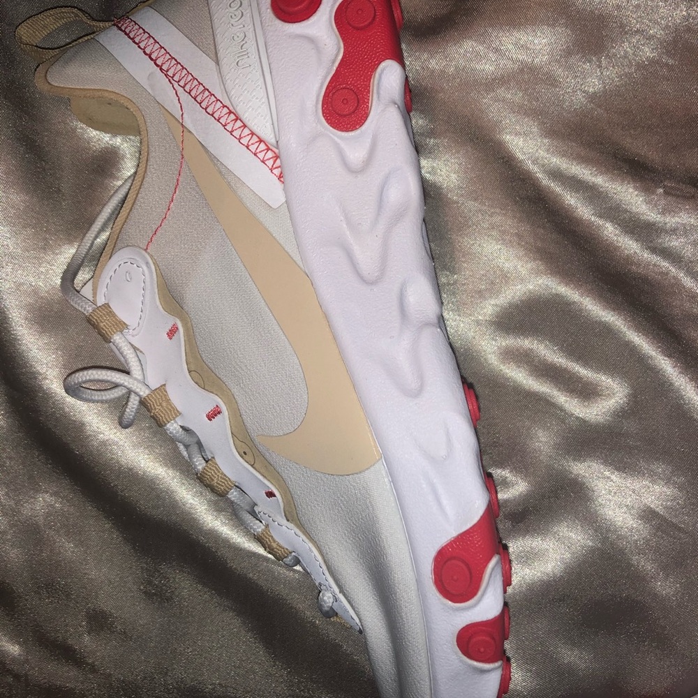 Nike React Element 55